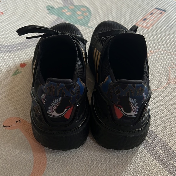 Adidas Ultraboost Lunar New Year Edition 2020 - Picture 3 of 6